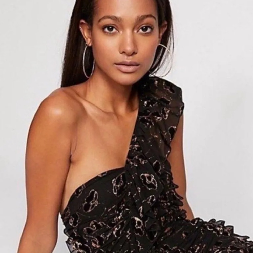 ALICE MCCALL 
HOMETOWN GIRL MINI DRESS IN BLACK
